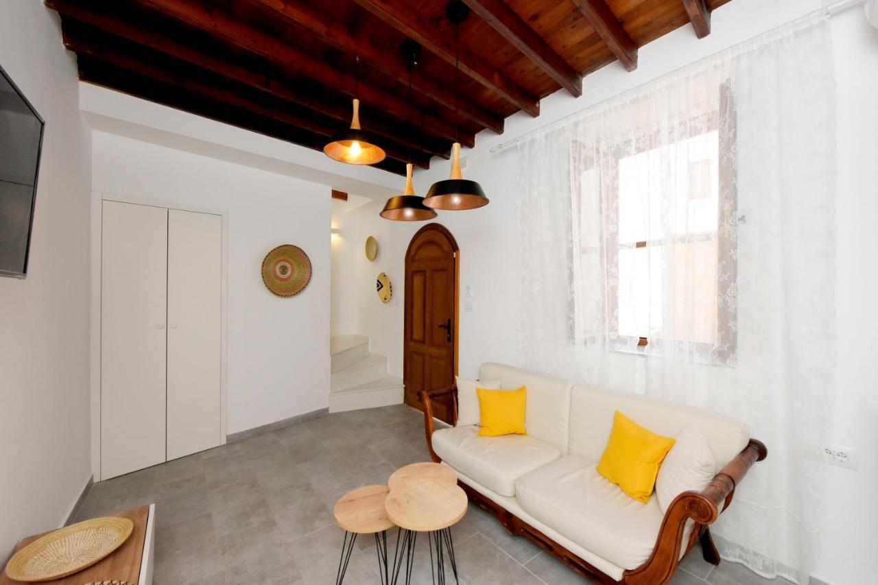 Pera Houses 2-Bedroom In The Center Of Lindos Экстерьер фото