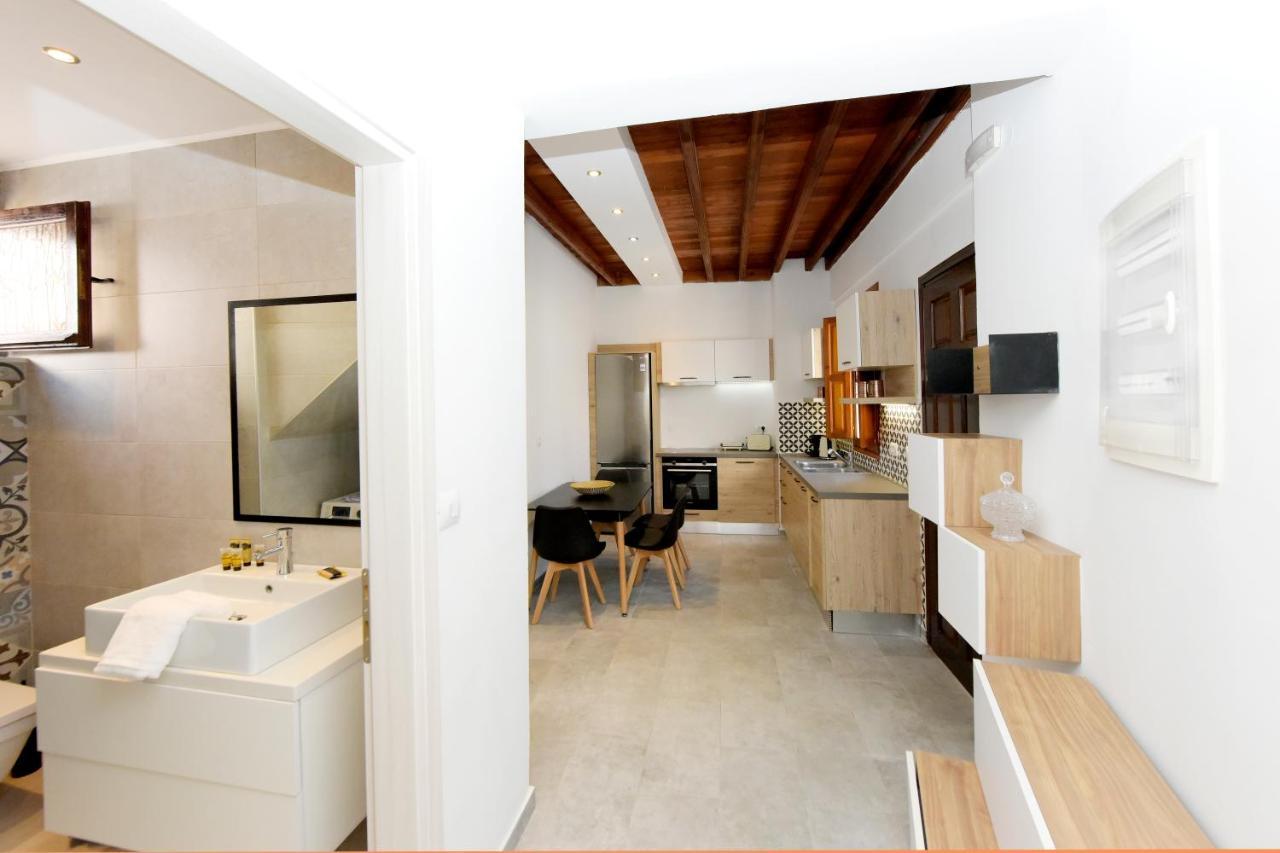 Pera Houses 2-Bedroom In The Center Of Lindos Экстерьер фото