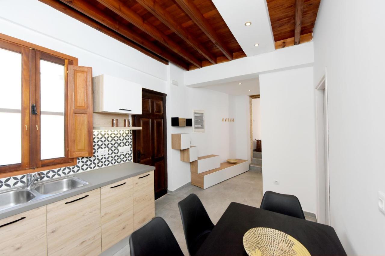 Pera Houses 2-Bedroom In The Center Of Lindos Экстерьер фото